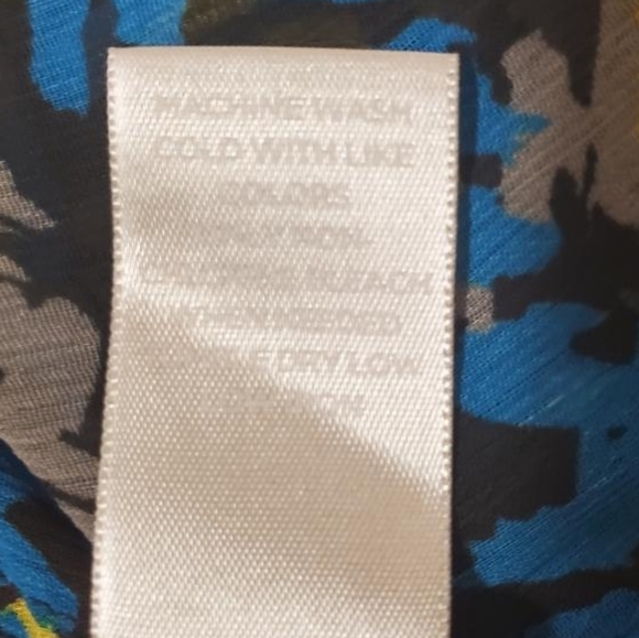 #271 Avenue Studio Blue Plaid Patterned Dressy Tank Size 18/20 - Picture 10 of 12